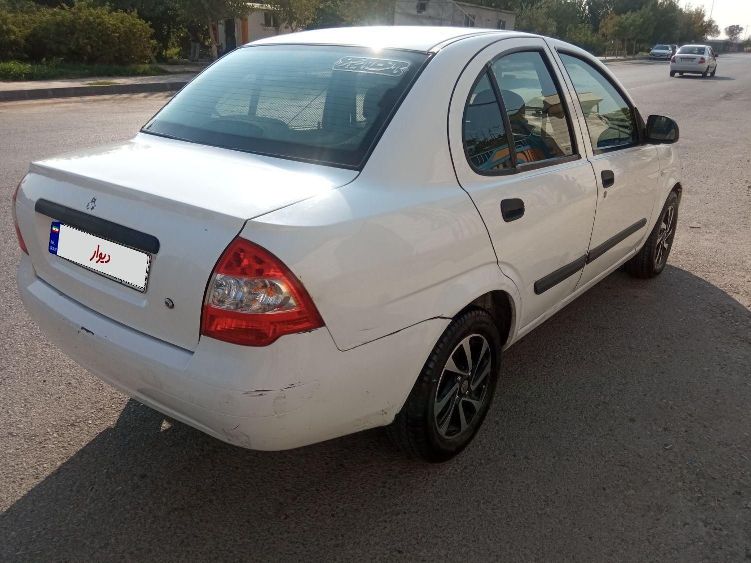 تیبا صندوق دار SX - 1395