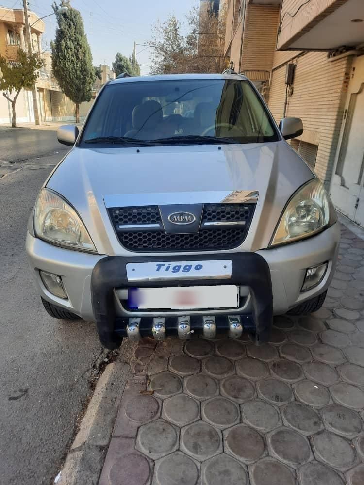 ام وی ام X33 دنده‌ای ساده - 1390
