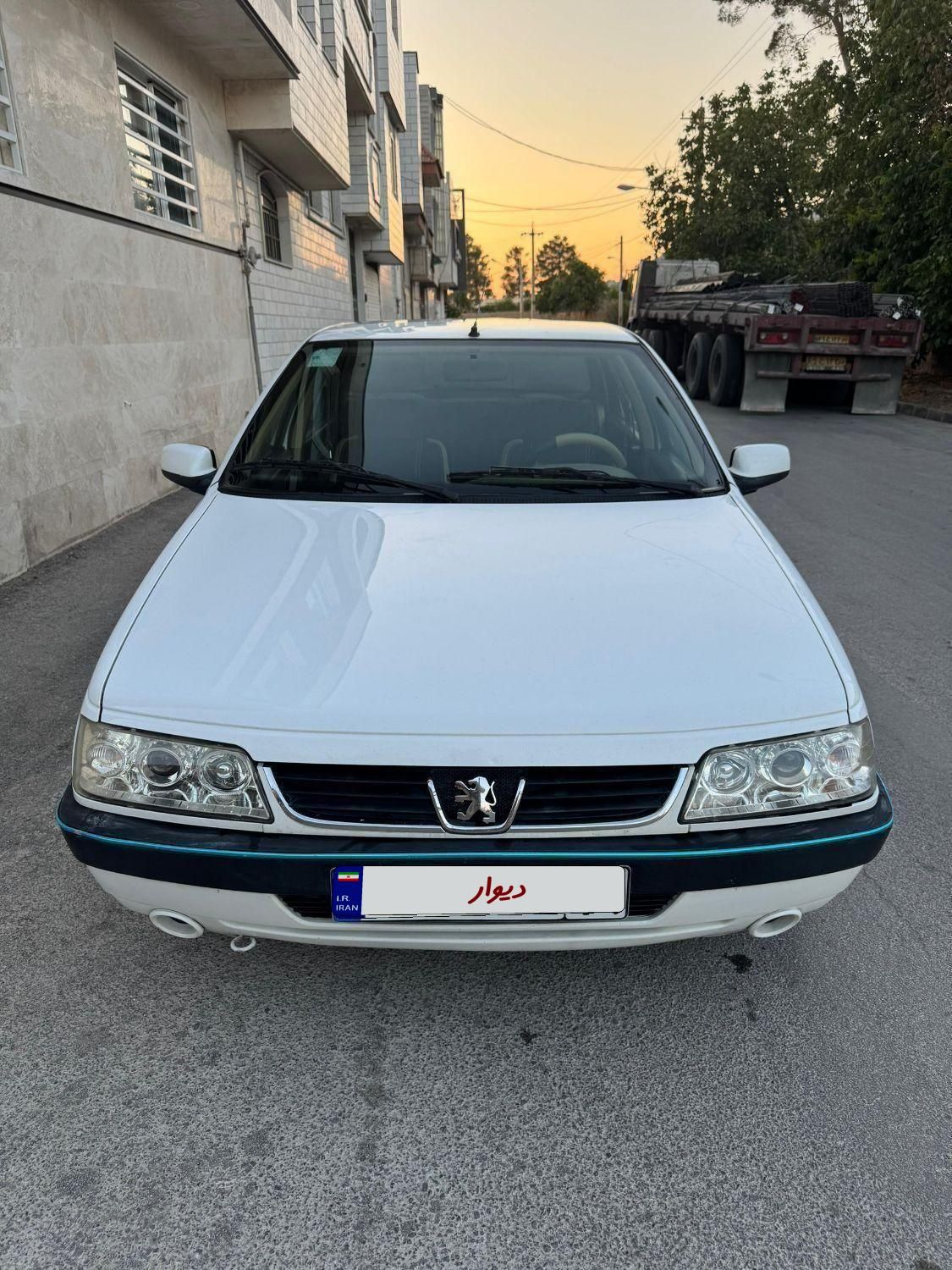 پژو 405 SLX بنزینی TU5 - 1390