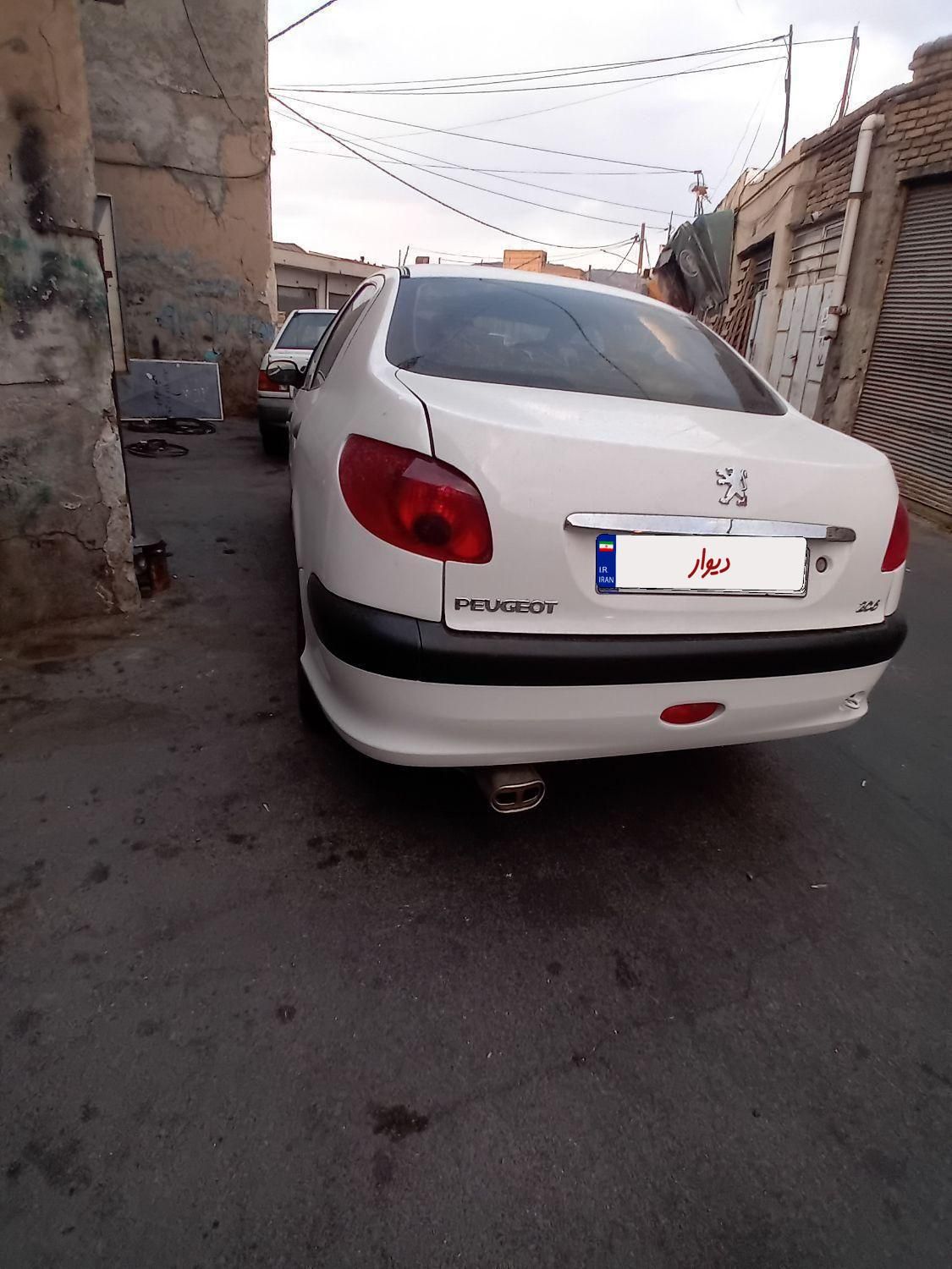 پژو ۲۰۶ صندوق دار v1 - 1390