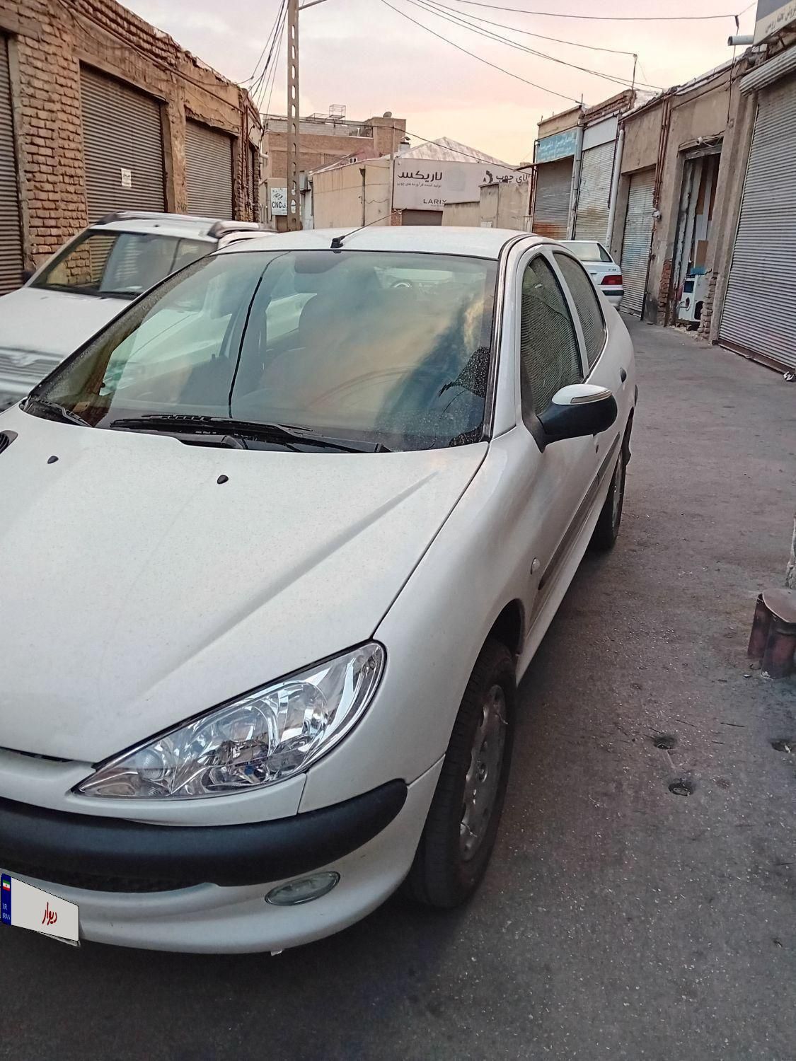 خودرو پژو، ۲۰۶ صندوق دار آگهی ann_19838706