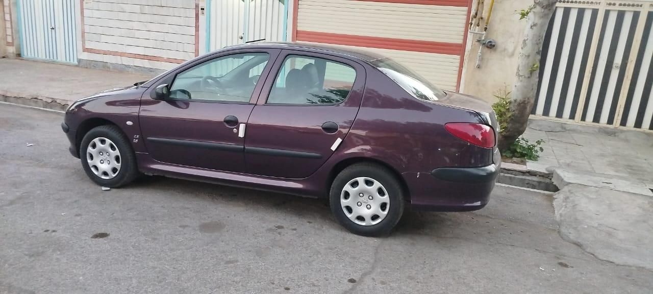 پژو ۲۰۶ صندوق دار v8 - 1397