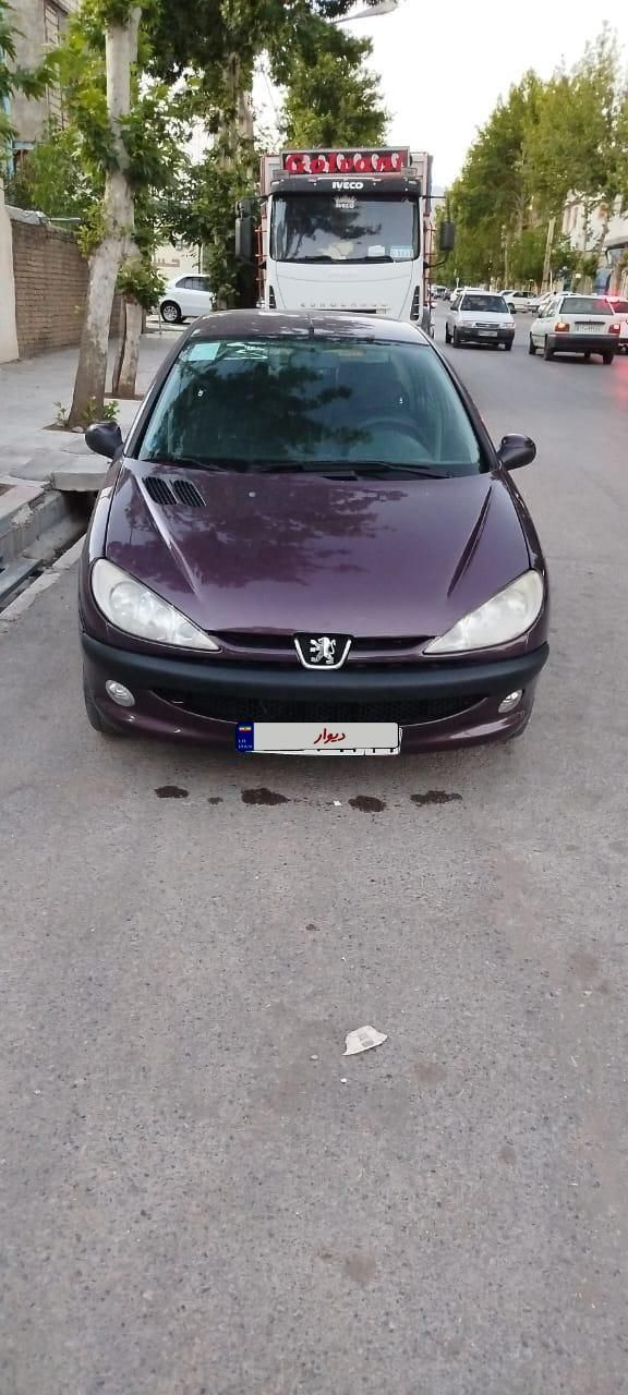 پژو ۲۰۶ صندوق دار v8 - 1397