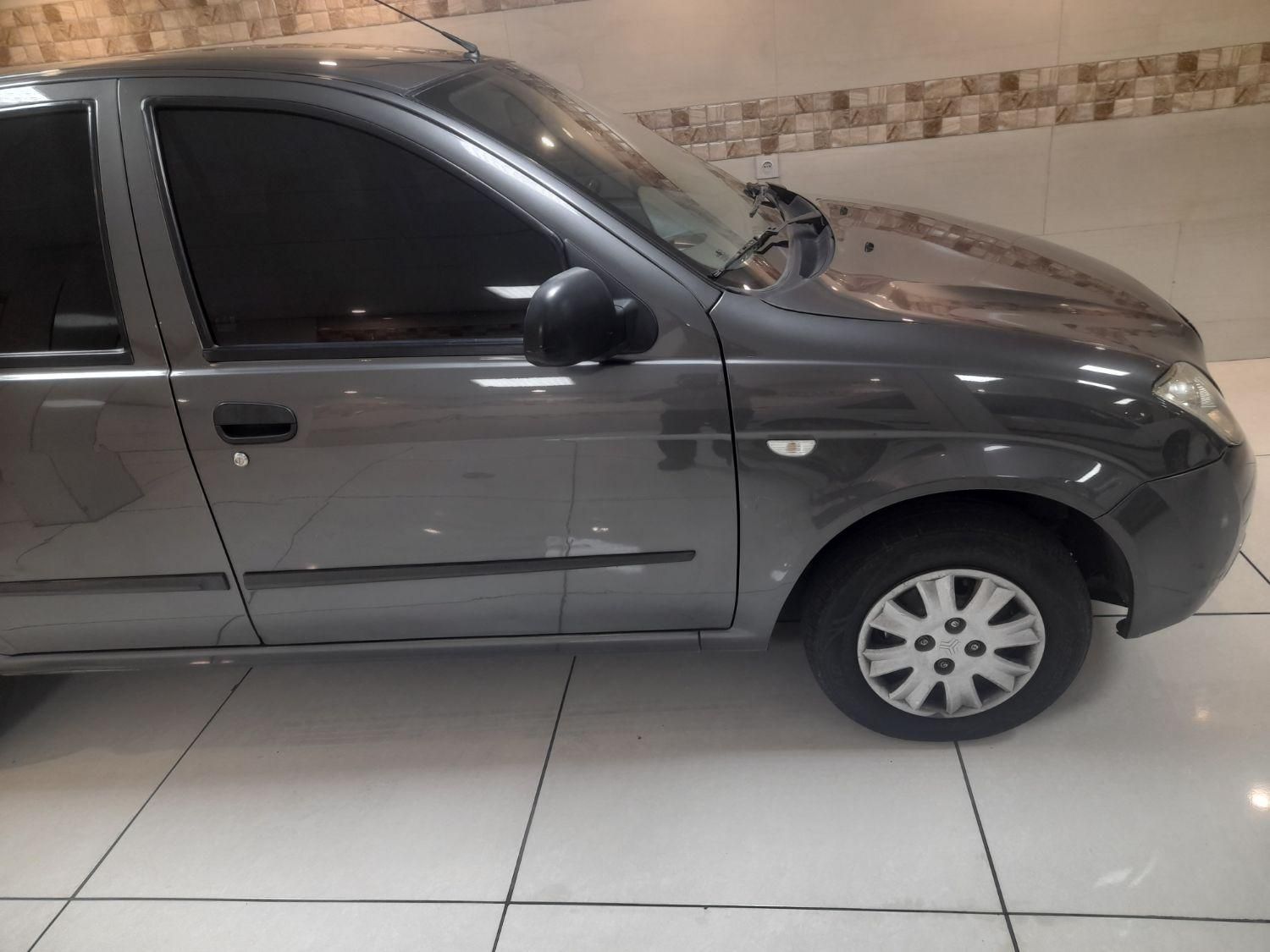 تیبا صندوق دار SX - 1398