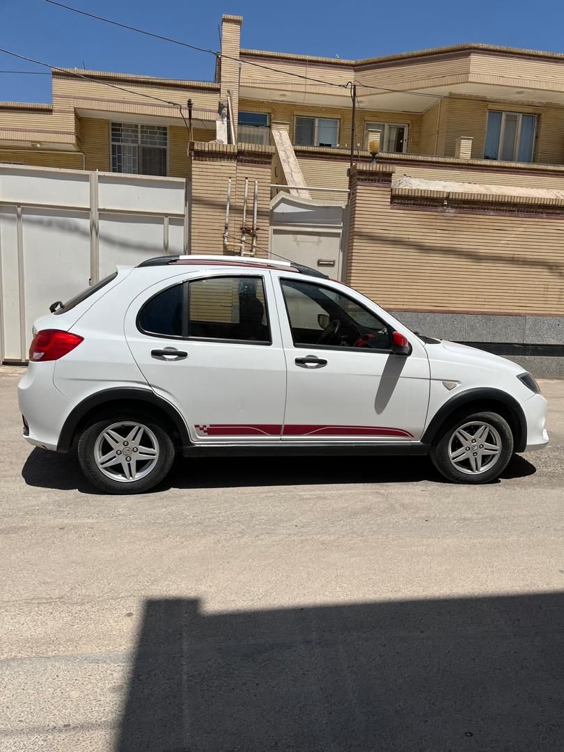 خودرو کوییک، R آگهی ann_19840023