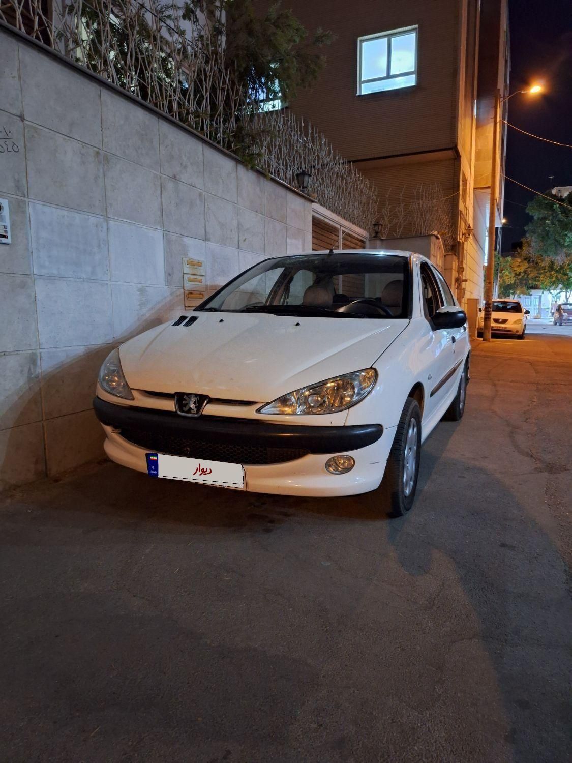 پژو ۲۰۶ صندوق دار v20 - 1391