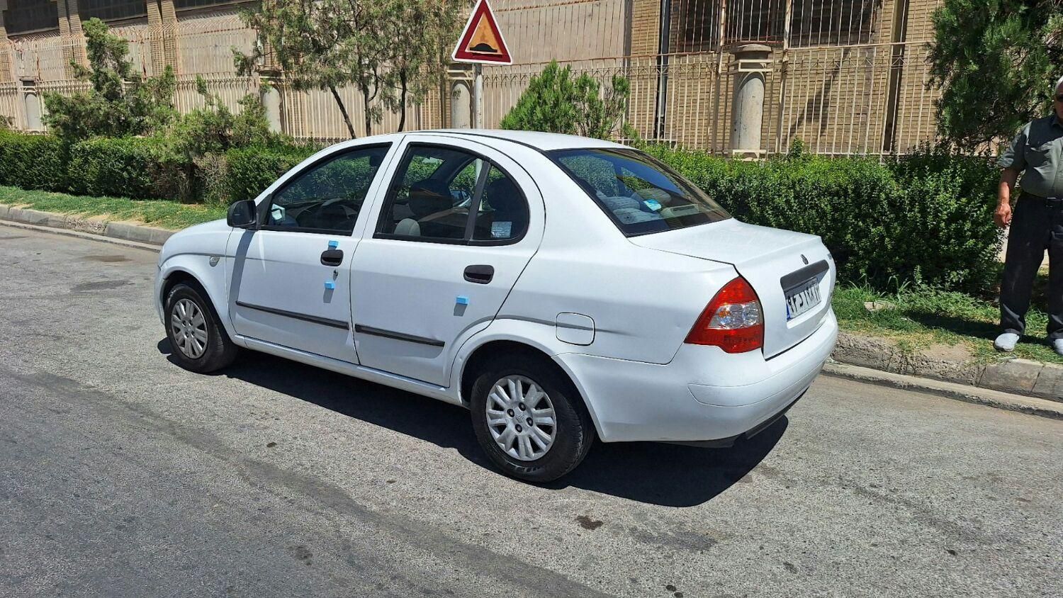 تیبا صندوق دار SX - 1401