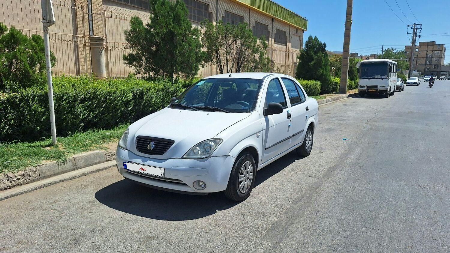 تیبا صندوق دار SX - 1401
