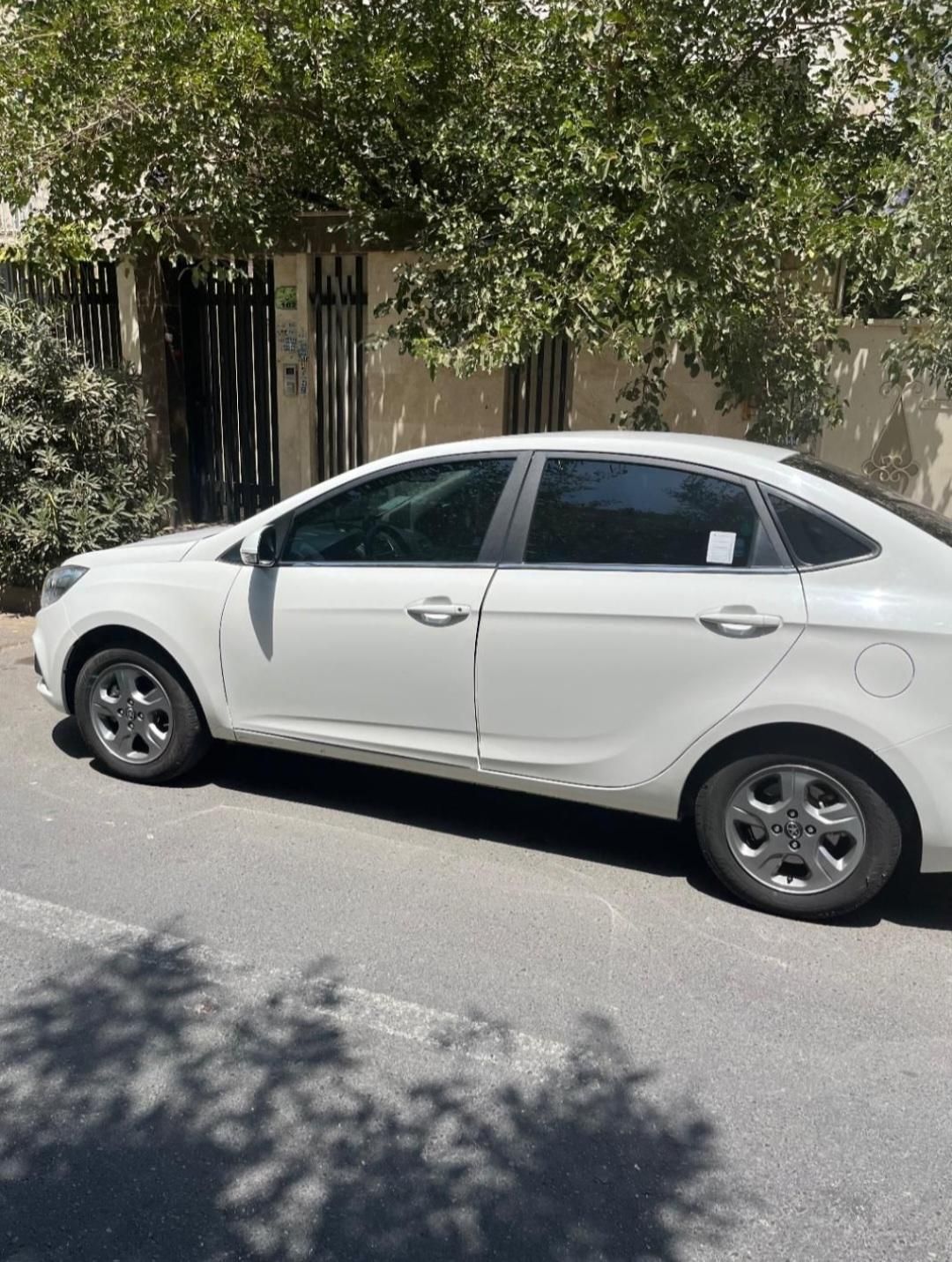 جک J4 اتوماتیک آپشنال - 1402