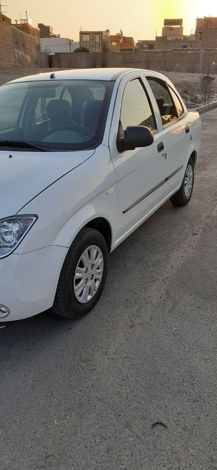 تیبا صندوق دار SX - 1399