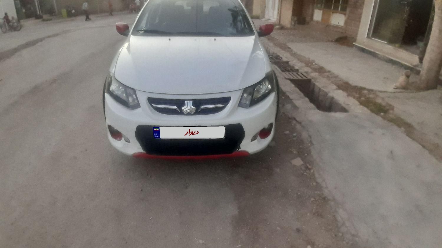 خودرو کوییک، R آگهی ann_19840430