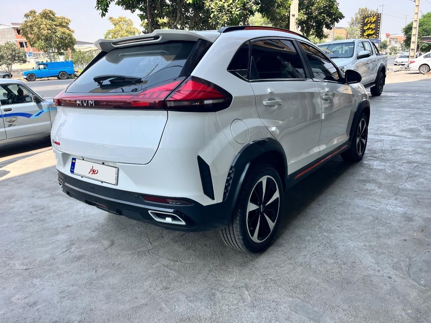 خودرو ام وی ام، X33 کراس آگهی ann_19840472