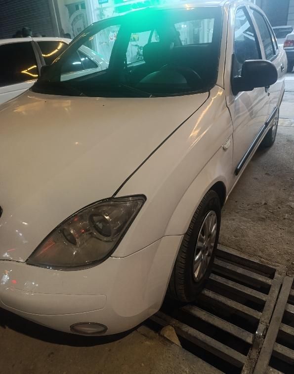 تیبا صندوق دار EX - 1395
