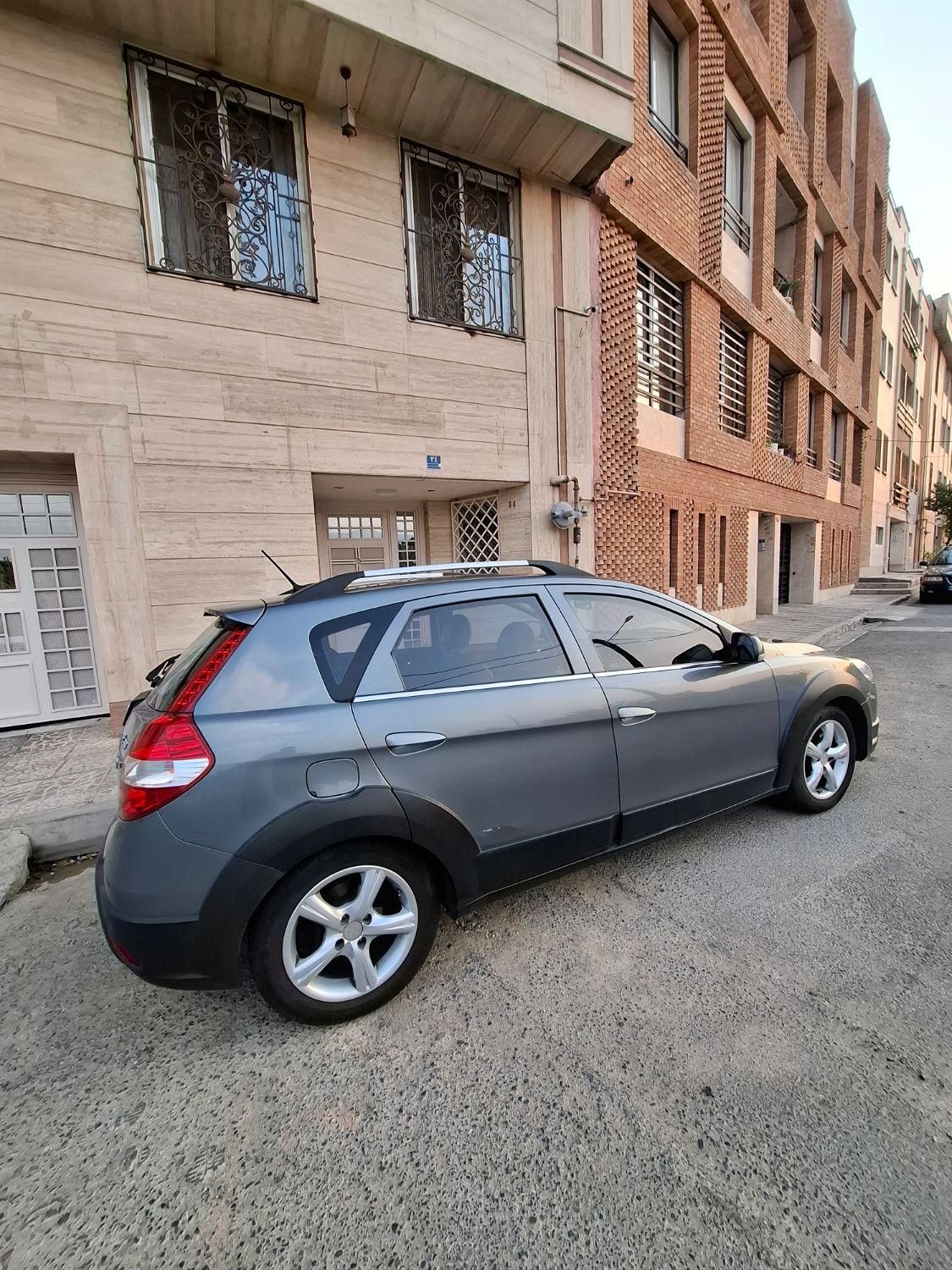 دانگ فنگ H30 کراس اتوماتیک - 1396