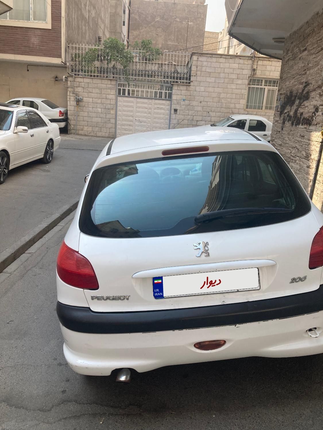 پژو 206 تیپ 3 - 1390