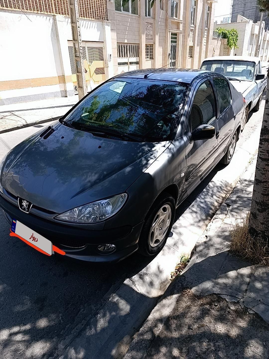 پژو ۲۰۶ صندوق دار v8 - 1386