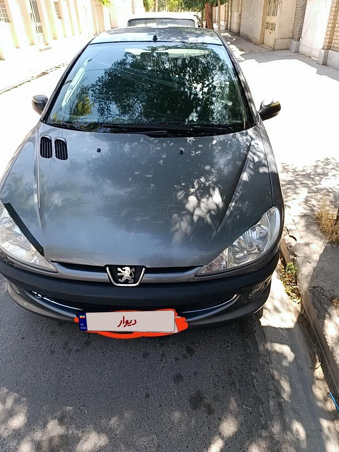 پژو ۲۰۶ صندوق دار v8 - 1386