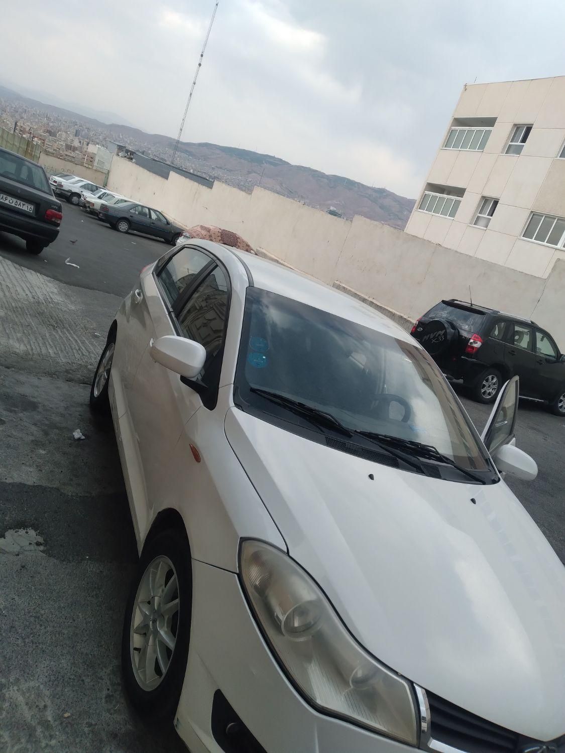 ام وی ام 315 هاچ بک ساده دنده ای - 1392