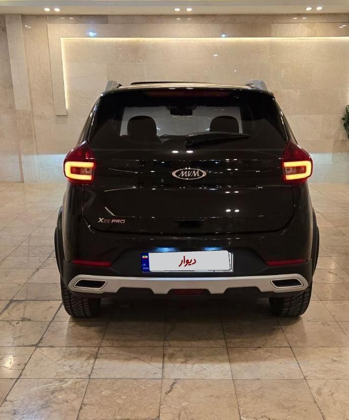 ام وی ام X22 پرو اتوماتیک اکسلنت - 1400