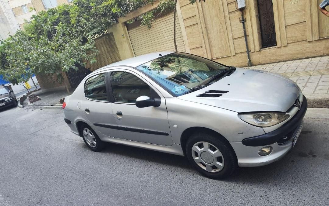 پژو ۲۰۶ صندوق دار v8 - 1386
