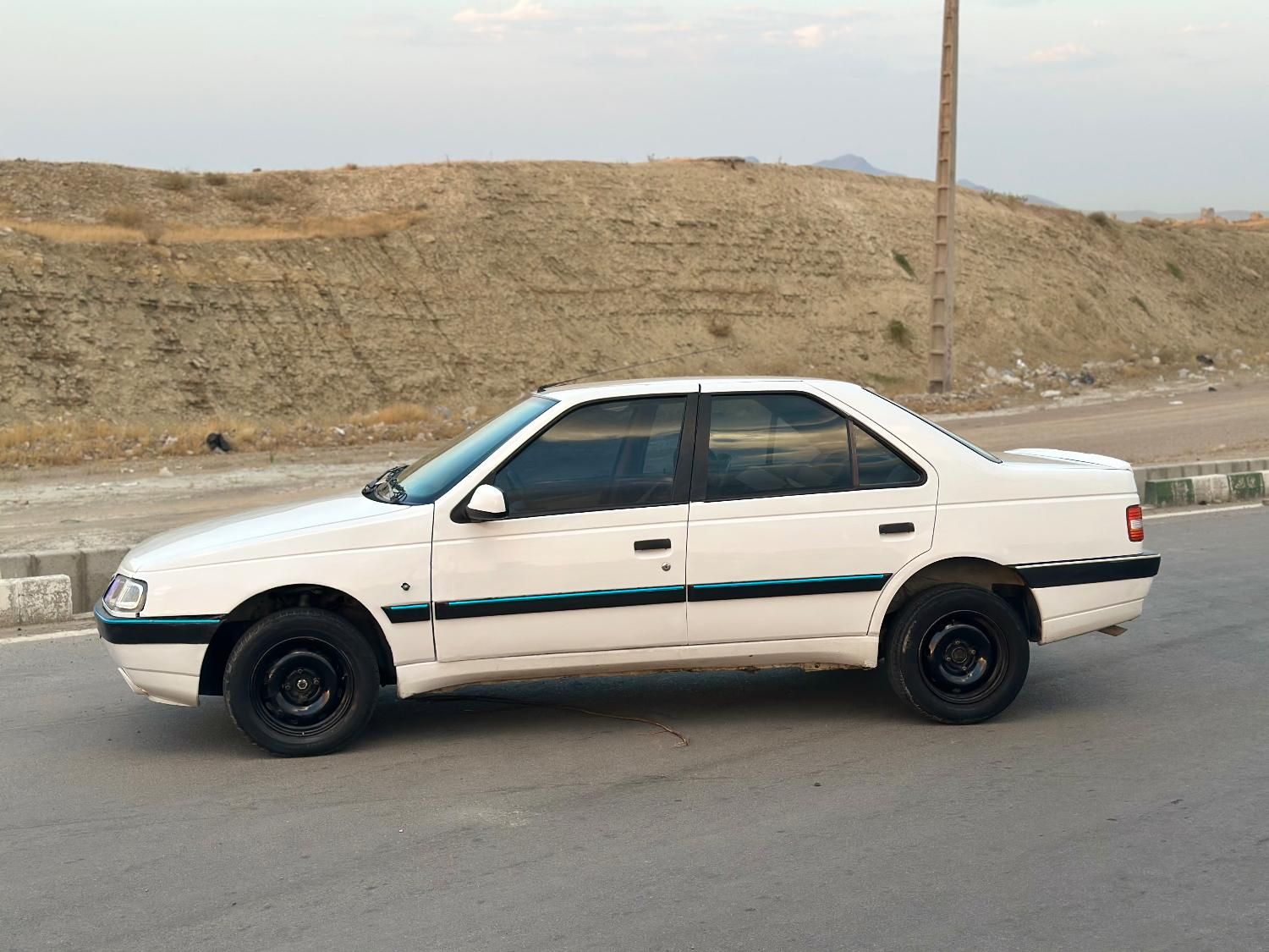 پژو 405 SLX بنزینی TU5 - 1391