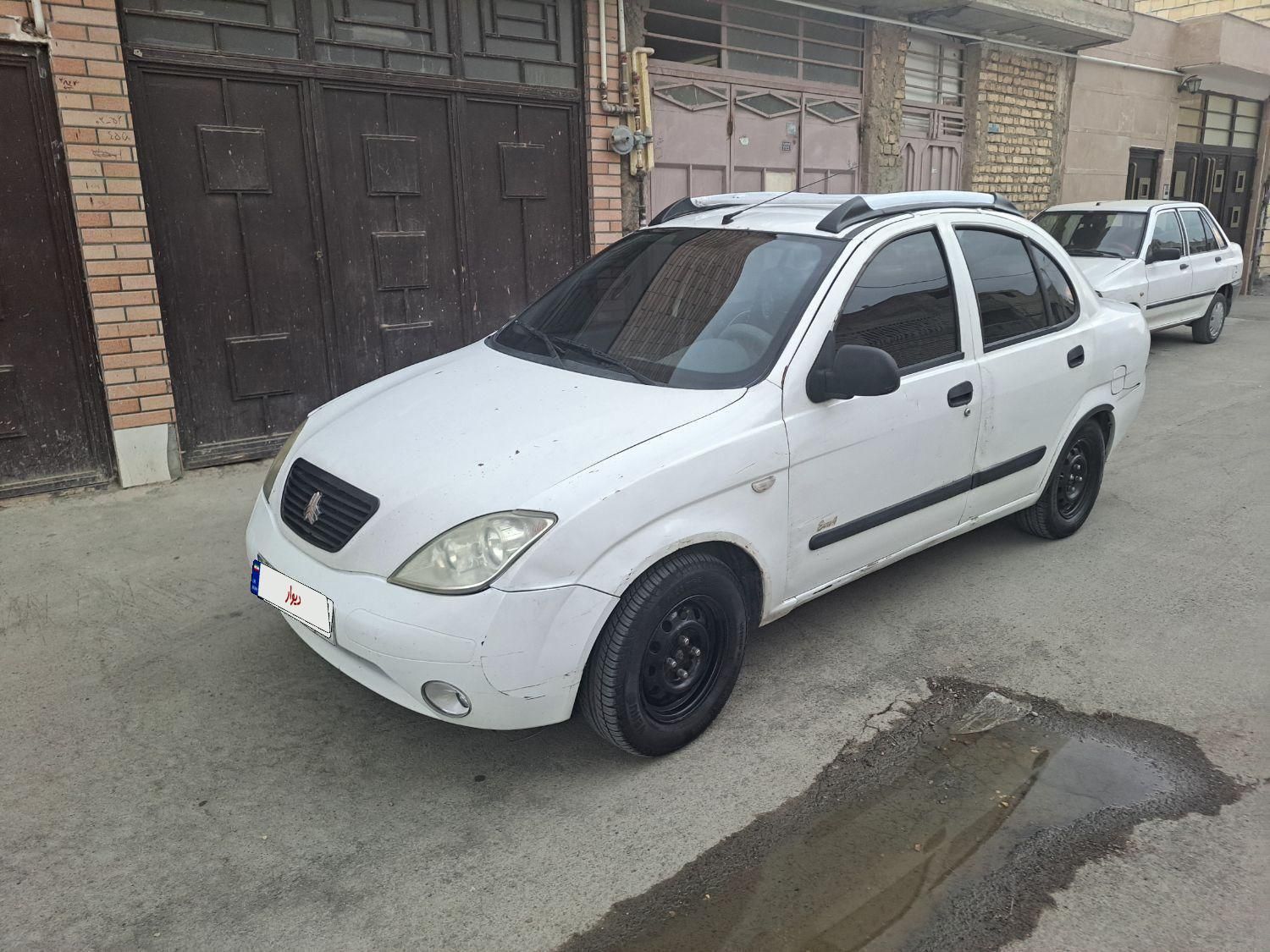 تیبا صندوق دار LX - 1392