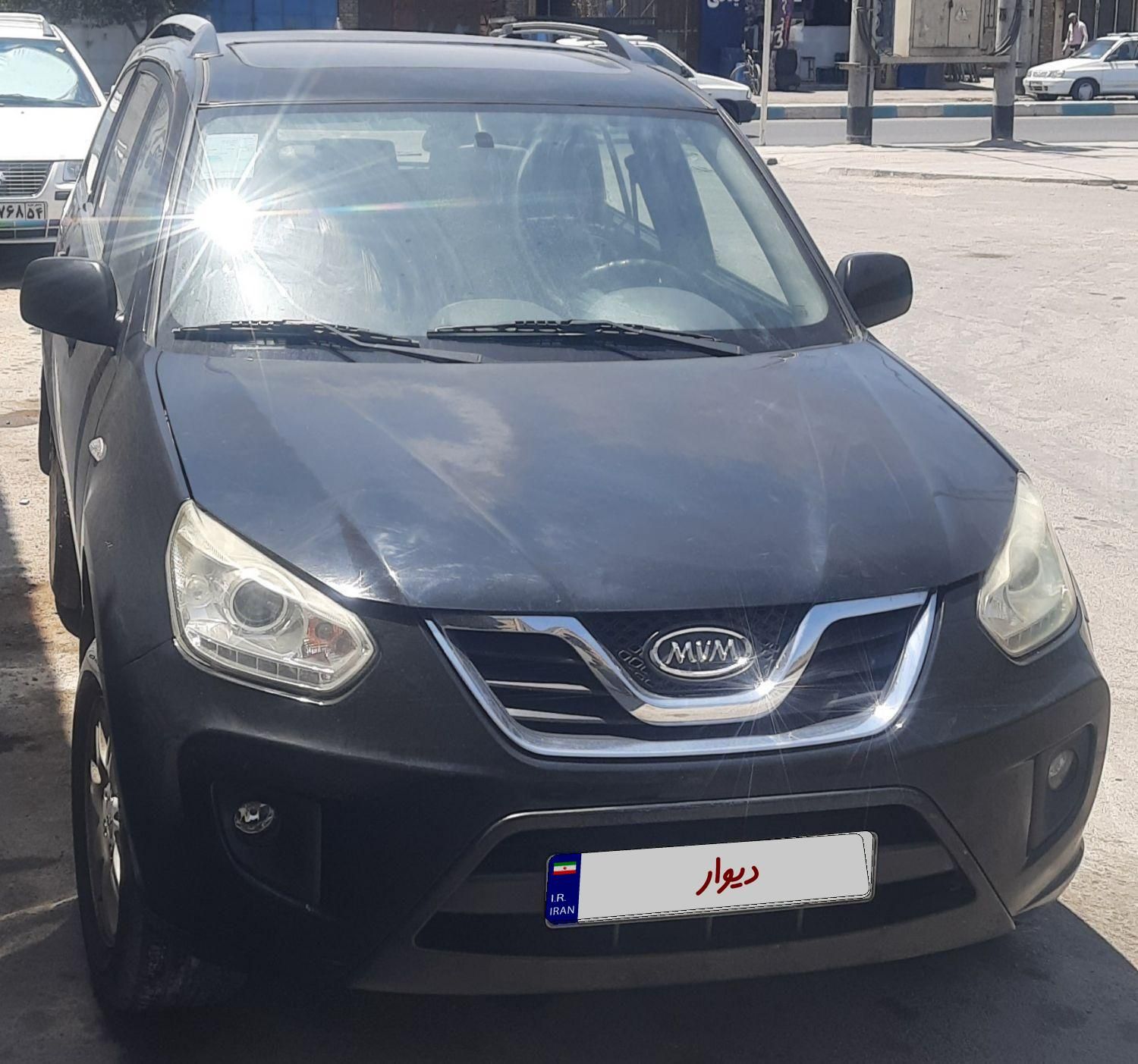 ام وی ام X33 دنده‌ای ساده - 1394