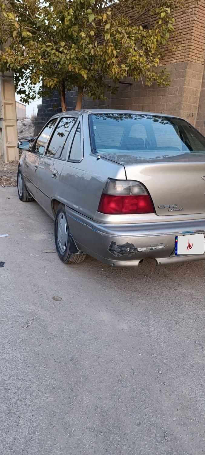 دوو سیلو سدان - 1380