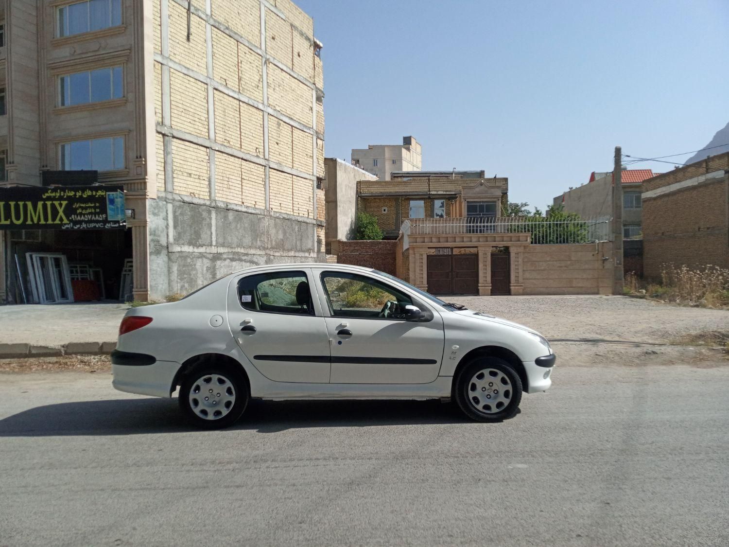 پژو ۲۰۶ صندوق دار v10 - 1390