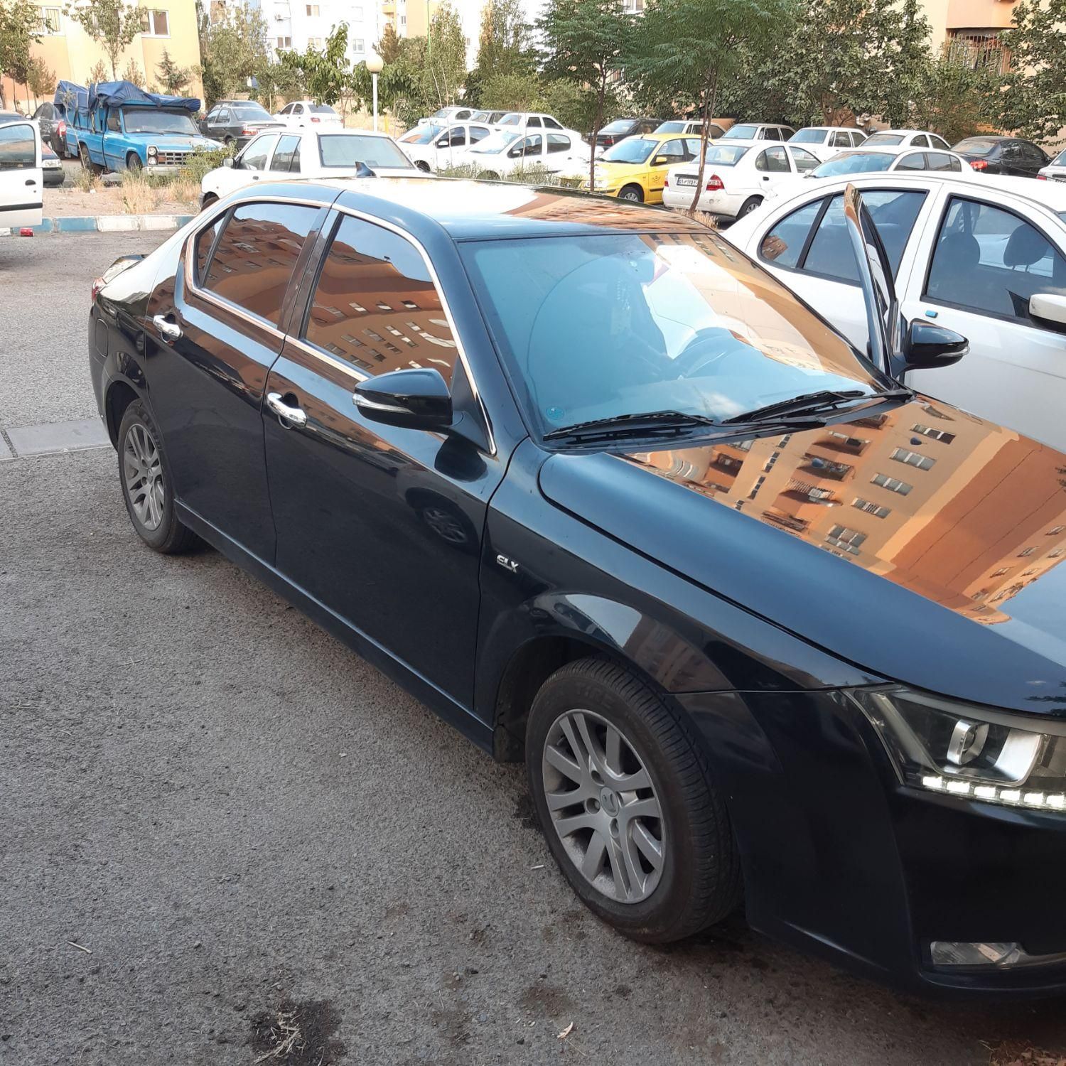 دنا پلاس تیپ ۲ سانروف ۴ ایربگ - 1399