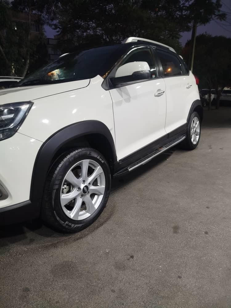 ام وی ام X22 دنده‌ای لاکچری - 1399