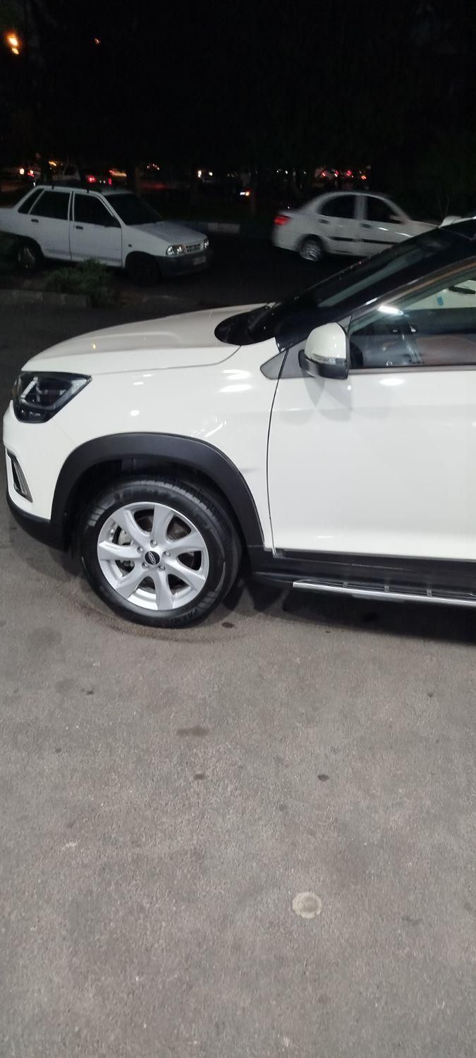 ام وی ام X22 دنده‌ای لاکچری - 1399