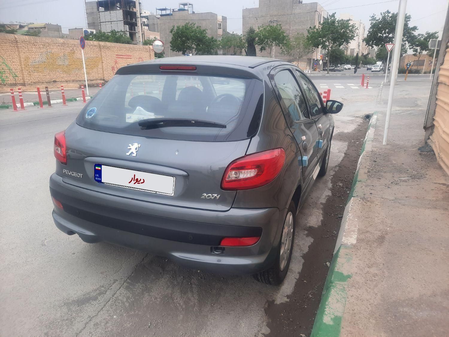 پژو 207 دنده‌ای فرمان هیدرولیک - 1403