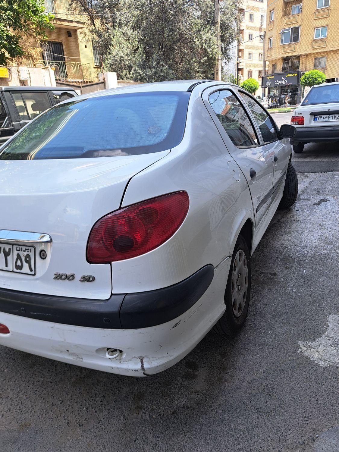 پژو ۲۰۶ صندوق دار v8 - 1389