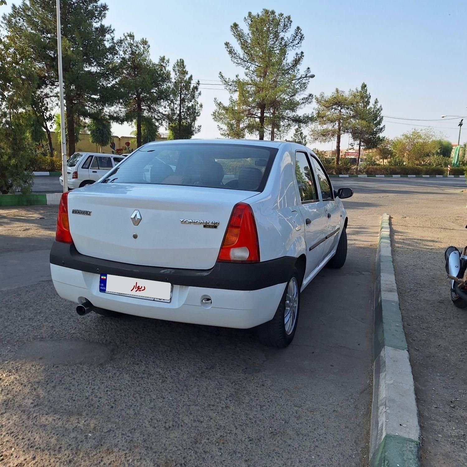 رنو تندر 90 E2 - 1395