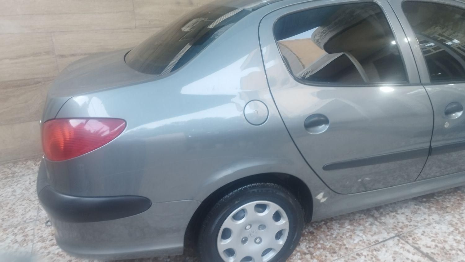 پژو ۲۰۶ صندوق دار v8 - 1397
