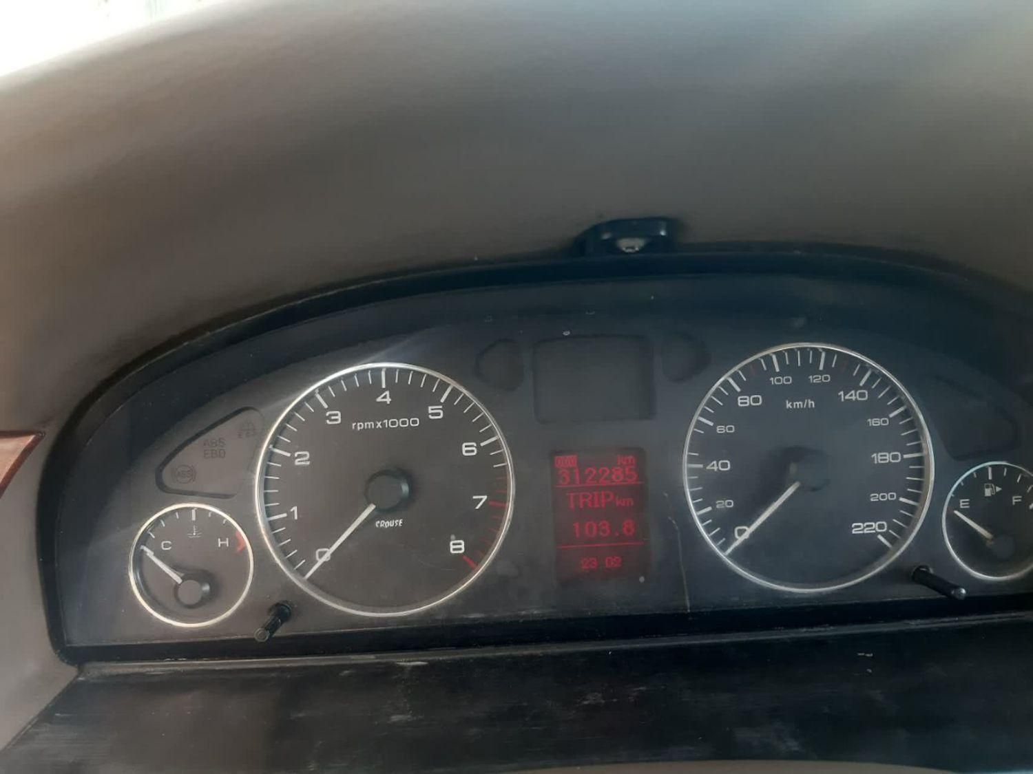 سمند LX XU7 - 1395