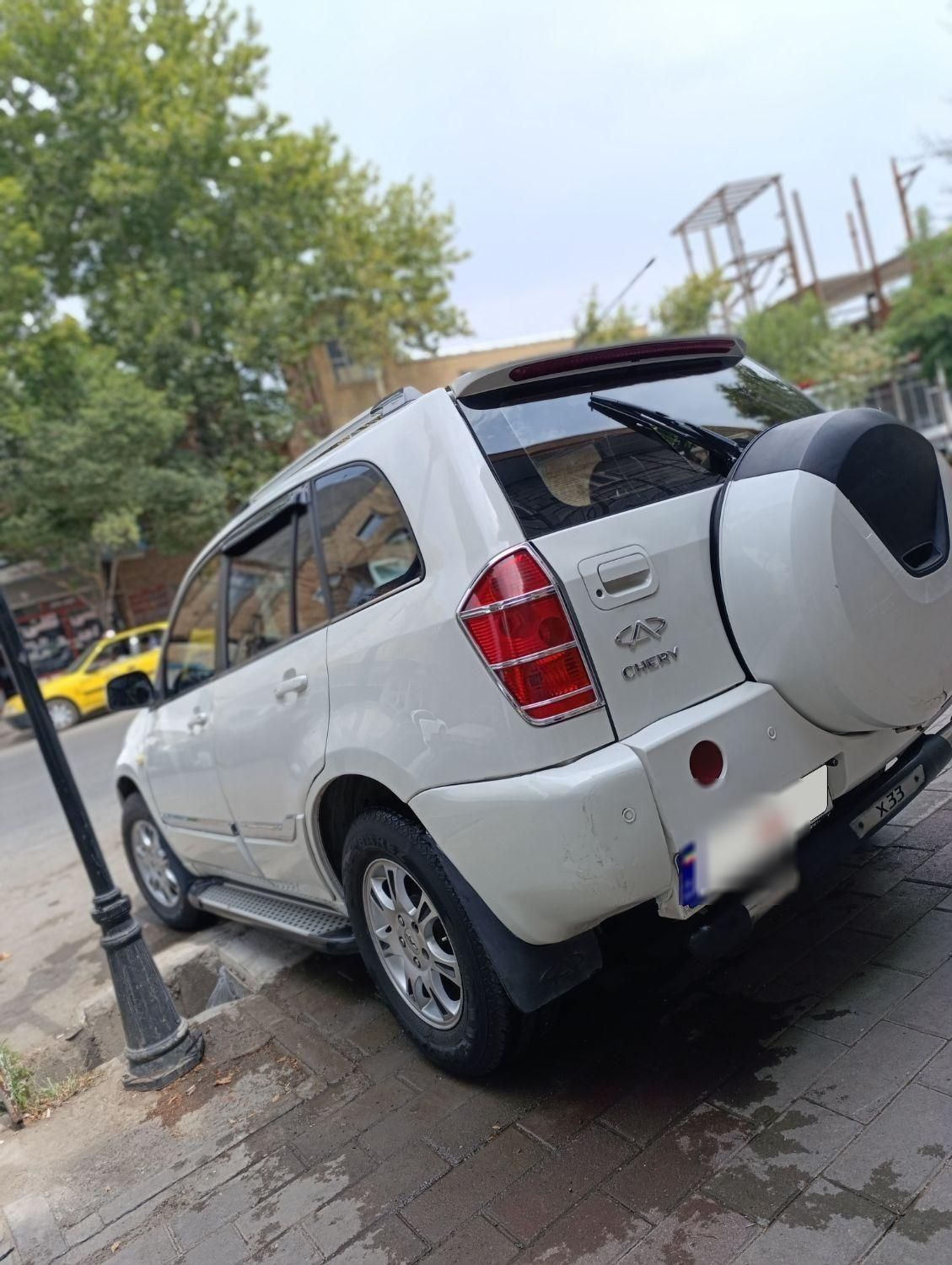 خودرو ام وی ام، X33 آگهی ann_19842663