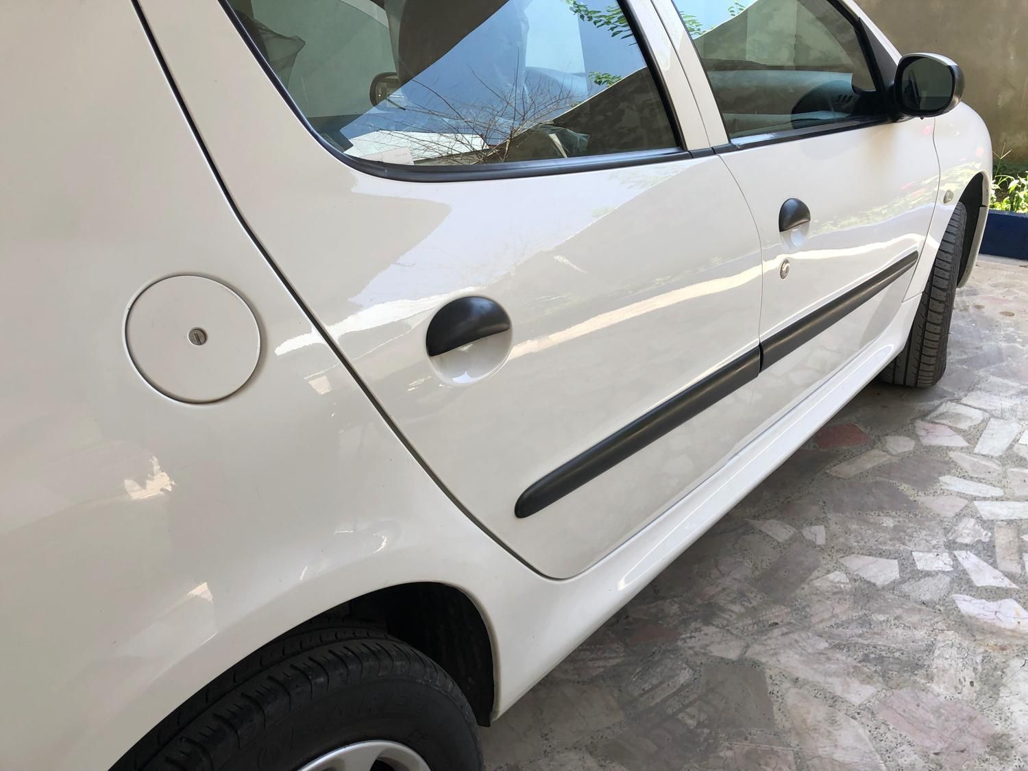 پژو ۲۰۶ صندوق دار v8 - 1395
