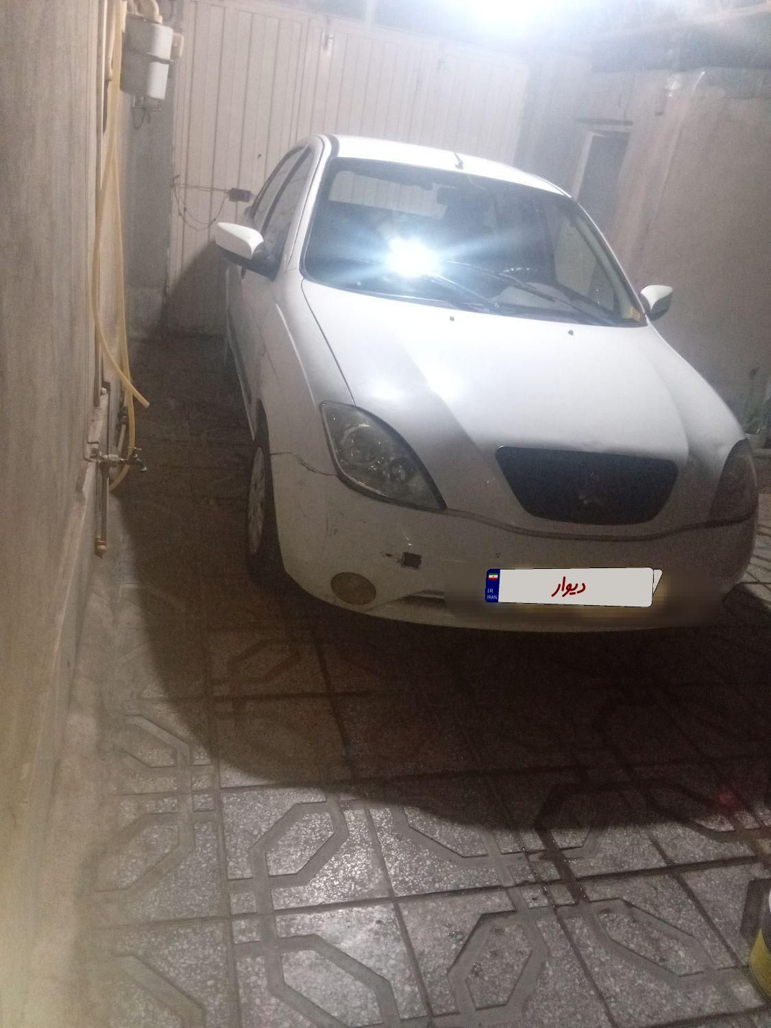 تیبا صندوق دار LX - 1392