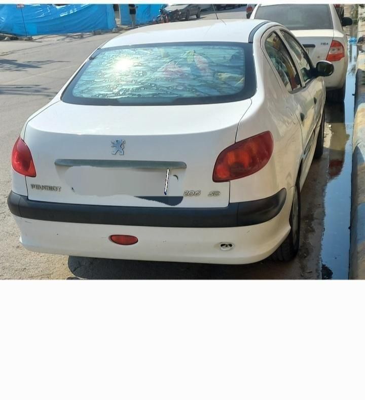 پژو ۲۰۶ صندوق دار v8 - 1397