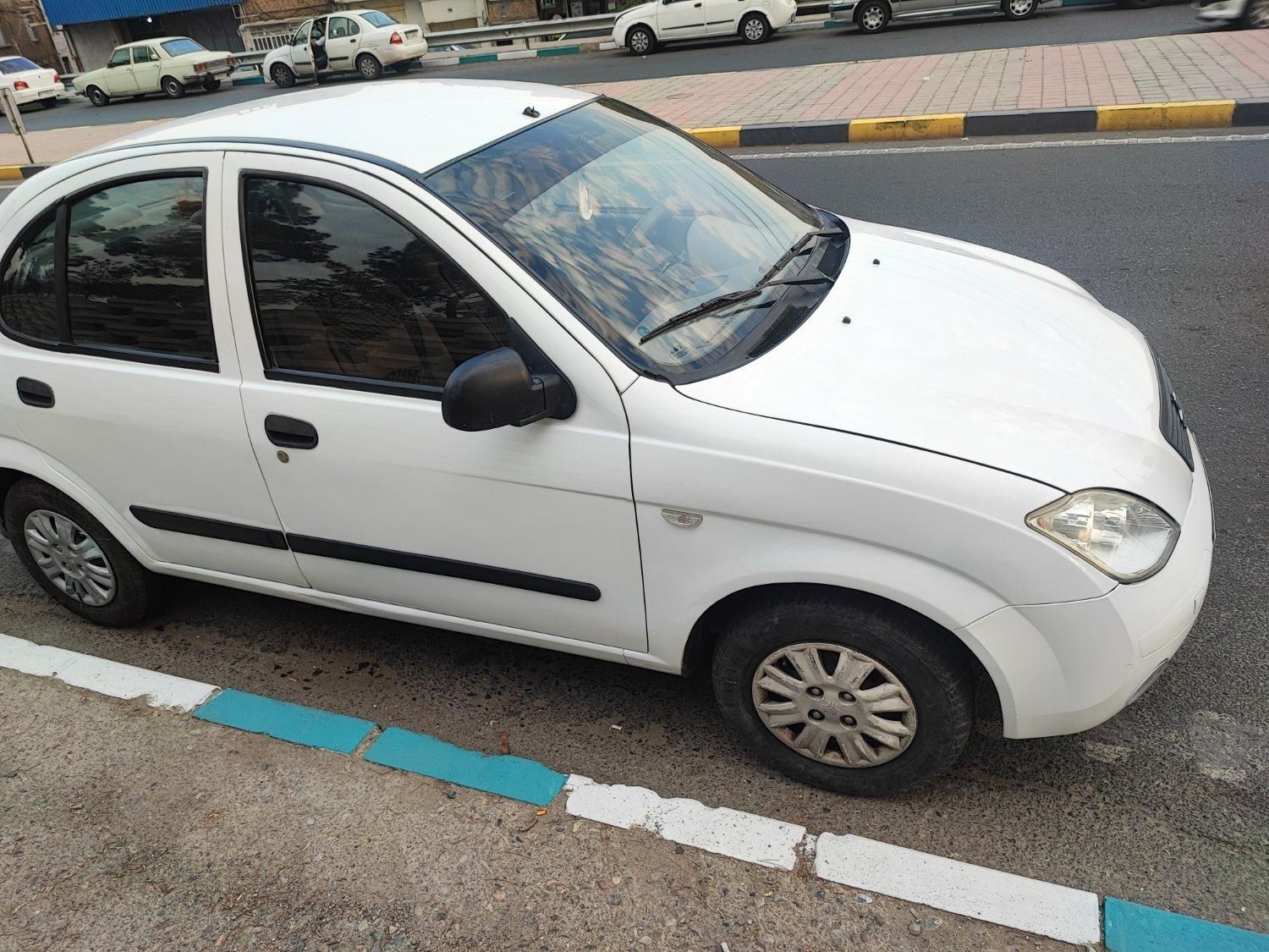 تیبا صندوق دار SX - 1394