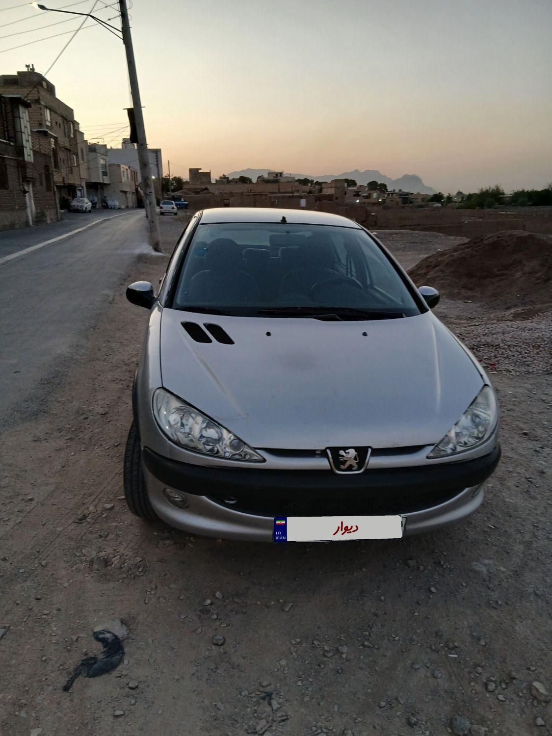 پژو ۲۰۶ صندوق دار v8 - 1388