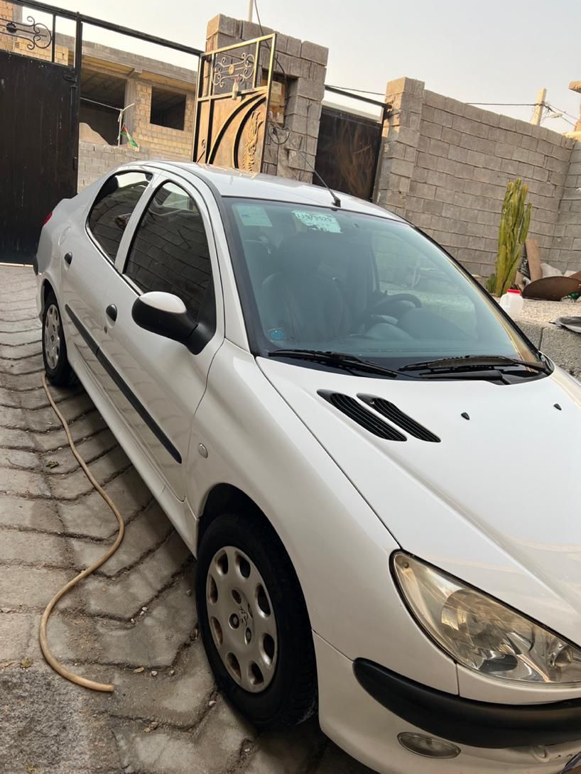 پژو ۲۰۶ صندوق دار v8 - 1397