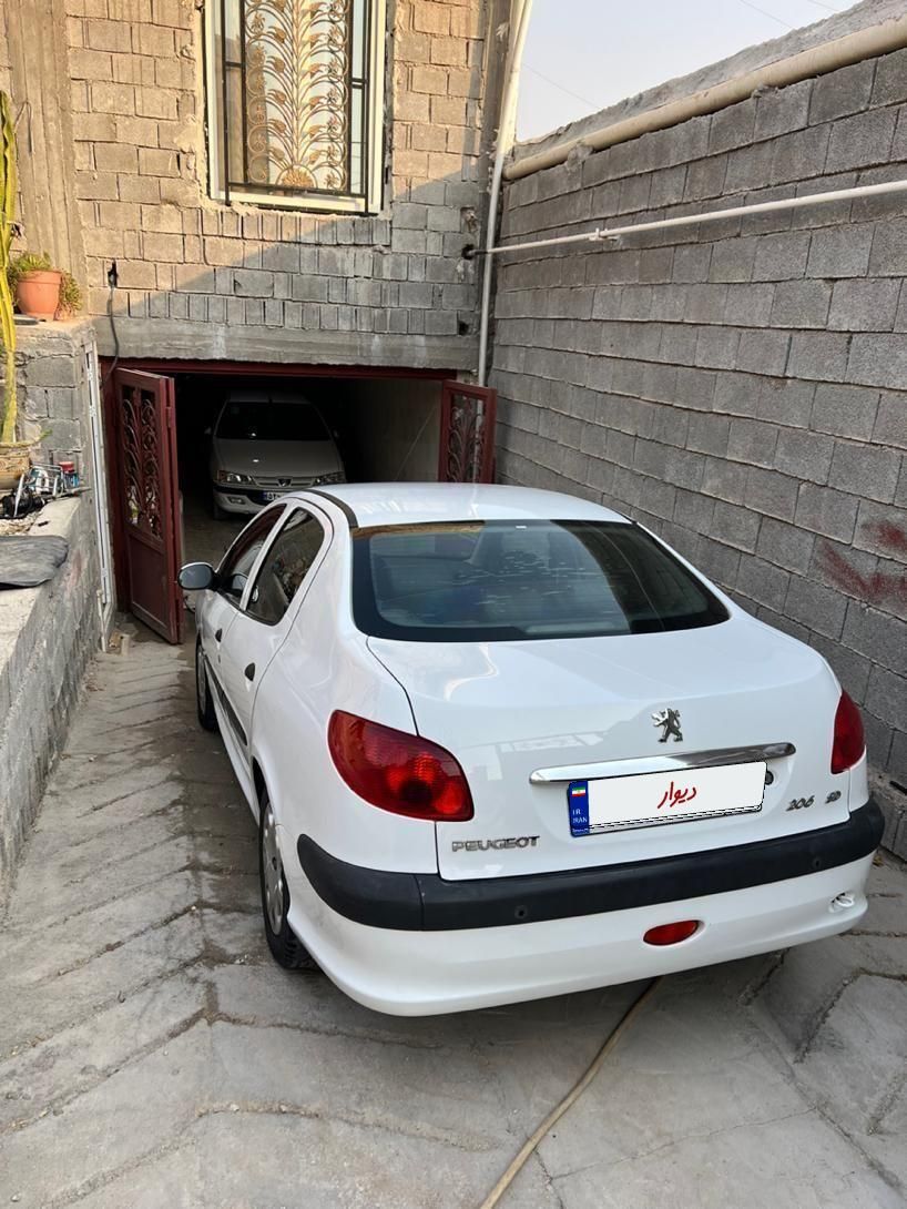 خودرو پژو، ۲۰۶ صندوق دار آگهی ann_19843027