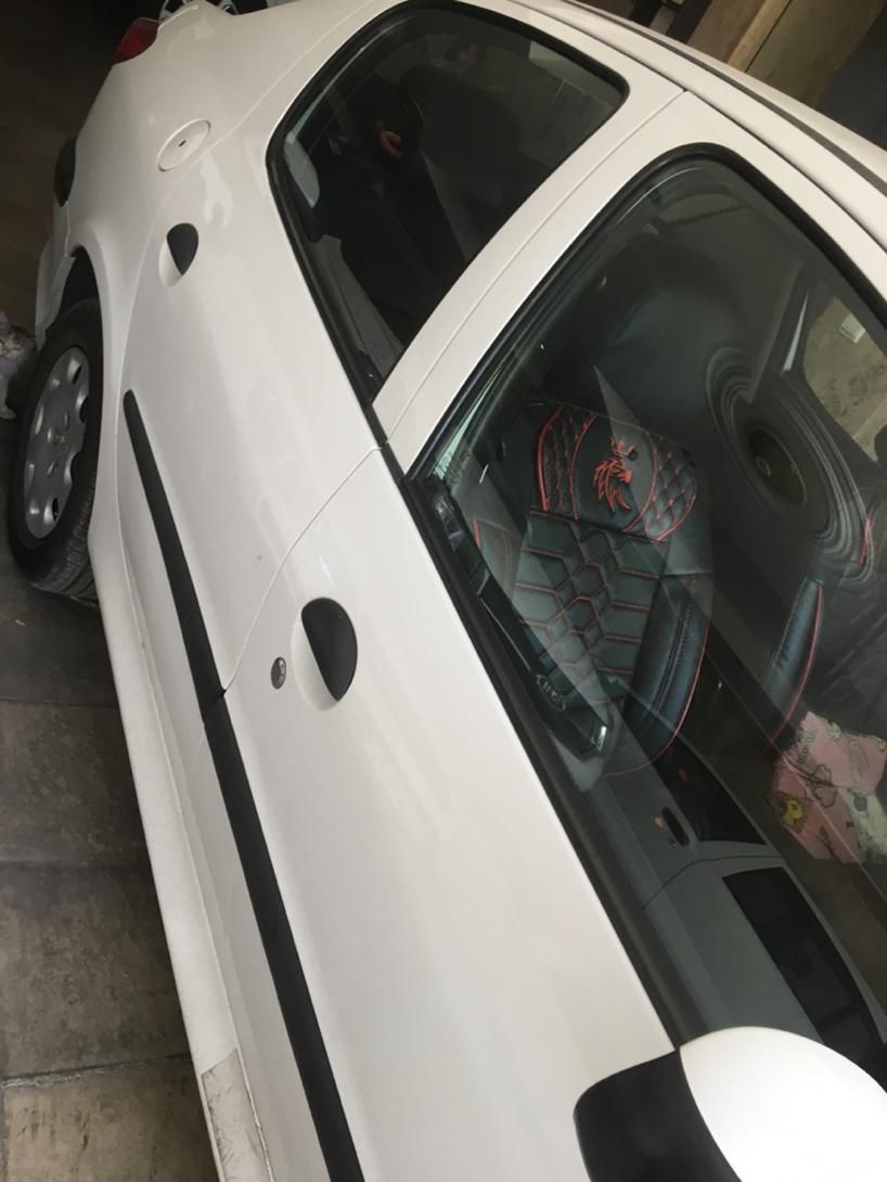 پژو ۲۰۶ صندوق دار v8 - 1399