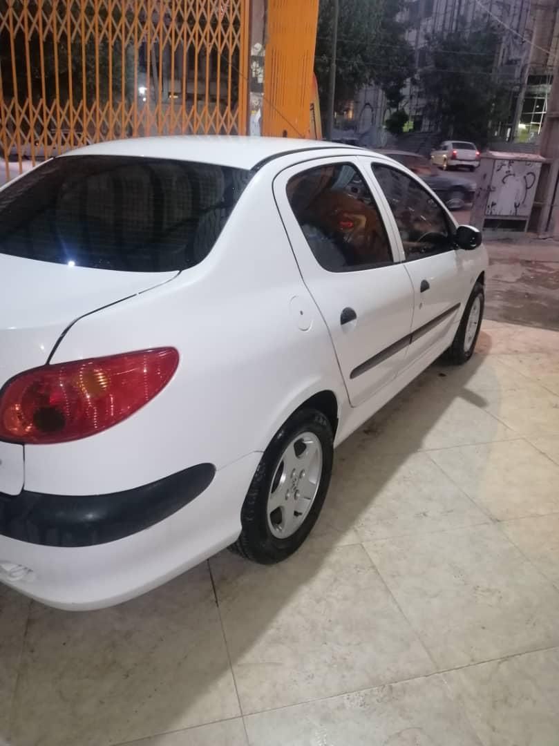پژو ۲۰۶ صندوق دار v8 - 1395