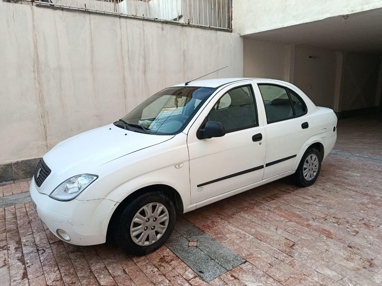 تیبا صندوق دار SX - 1397