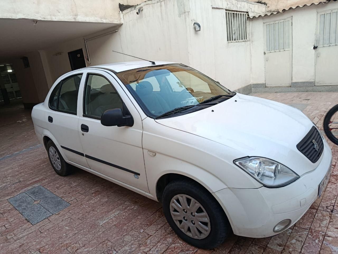 تیبا صندوق دار SX - 1397