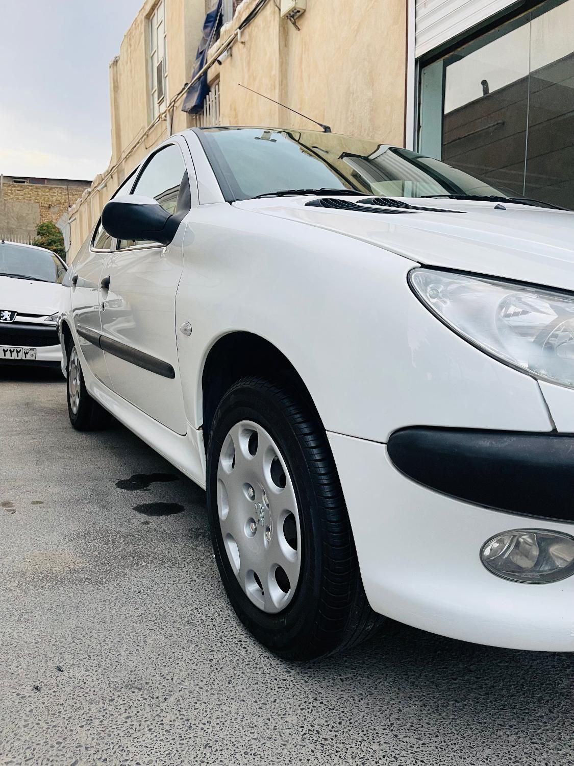پژو ۲۰۶ صندوق دار v8 - 1396